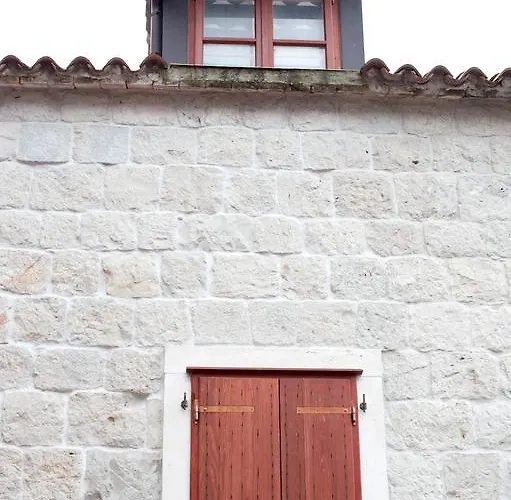 Lion Pensionat Split