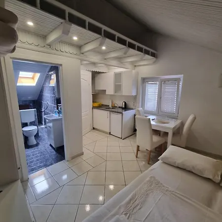 Lion Guest house Split