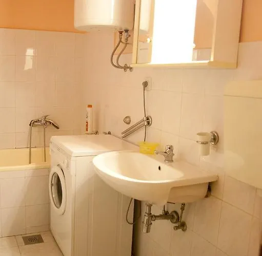 Lion 3* スプリト