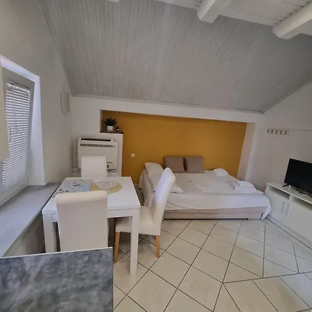 Pensionat Lion Split